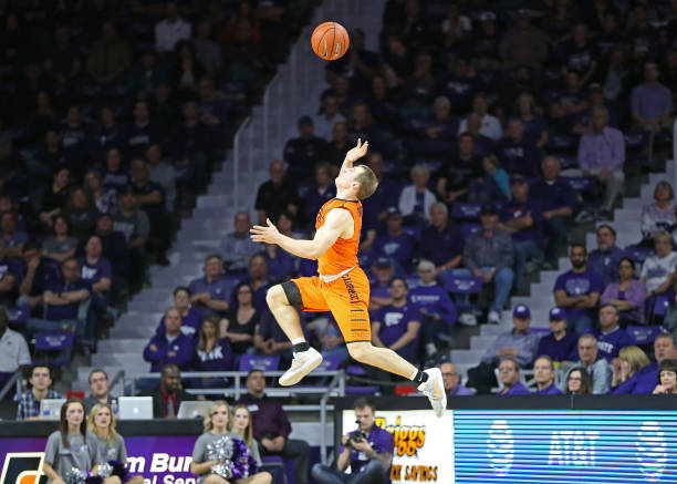 Looking Back At How To Handle Loses And Embracing Victory